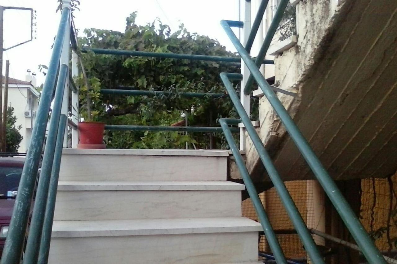 Apartamento Cozy House 3 Vrahati Exterior foto