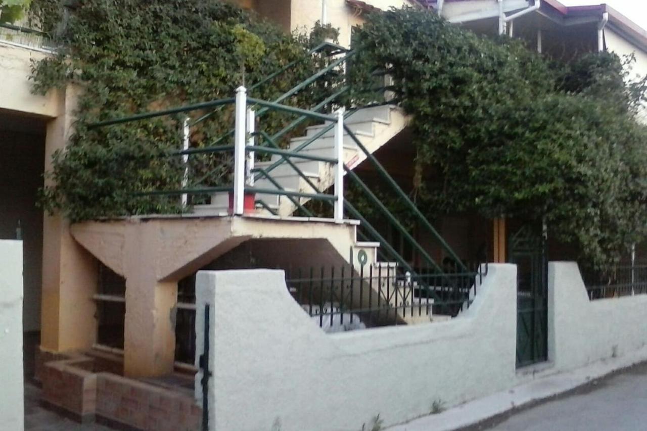 Apartamento Cozy House 3 Vrahati Exterior foto